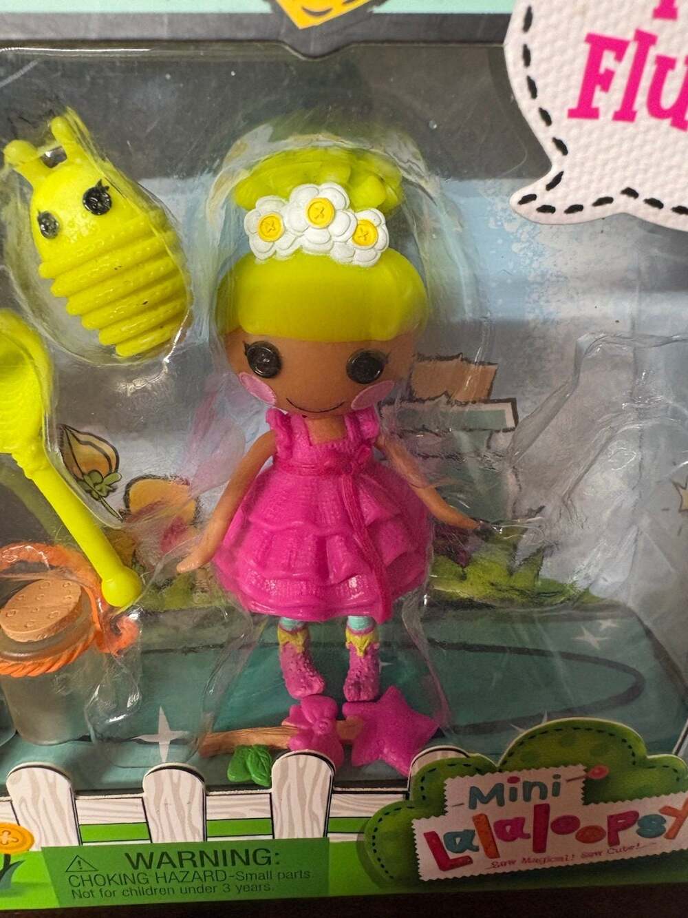 pixie flutter mini new in package - Picture 2 of 3